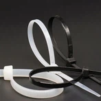 العلاقات النايلون