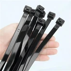 علاقات الكابلات البلاستيكية الكبيرة